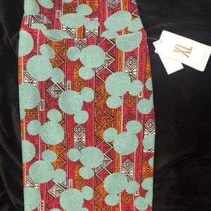 Xl Disney Cassie NWT